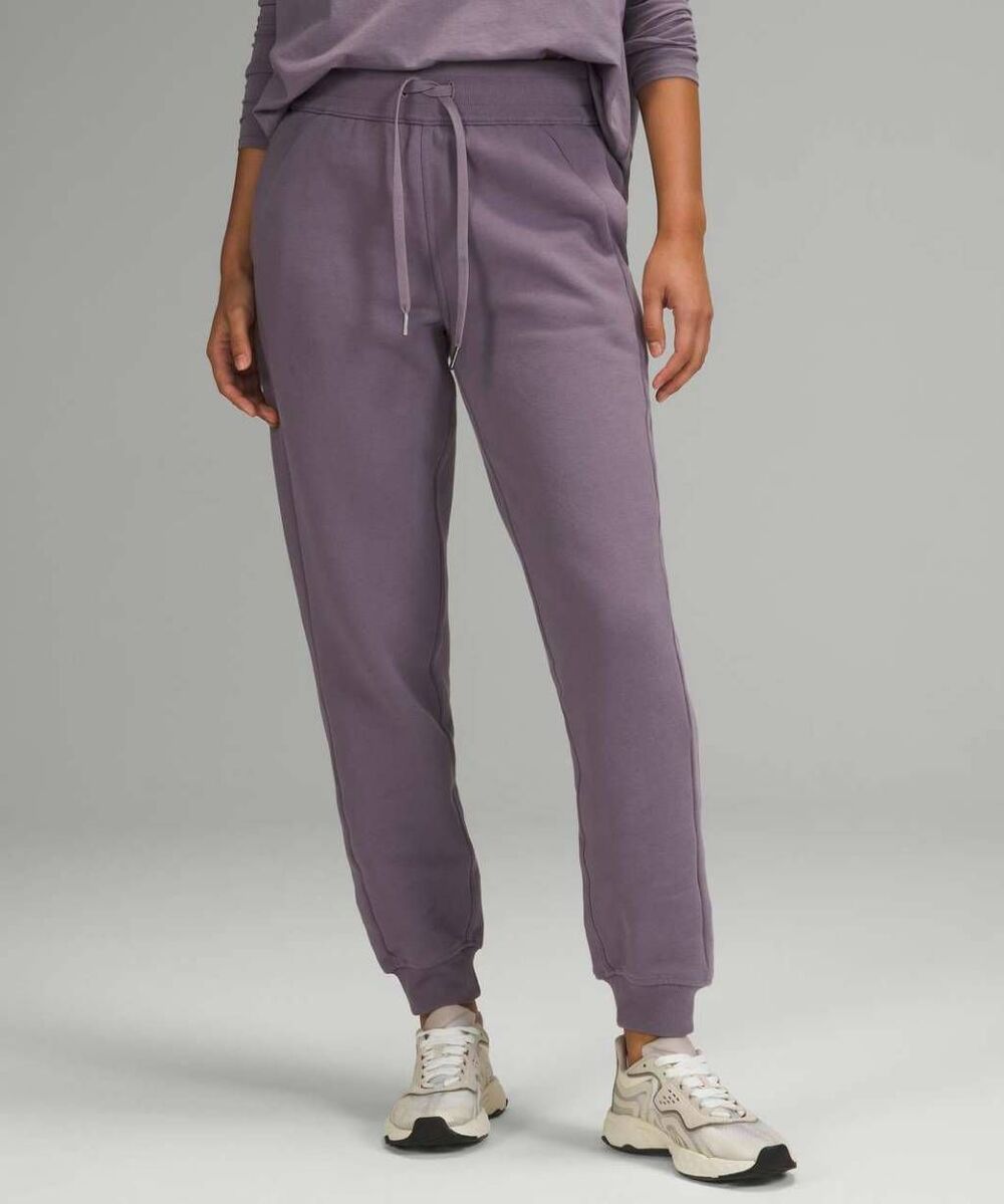 Lululemon Scuba High-Rise Jogger 28" Dusky Lavender Comfy Lounge Athleisure Gym
